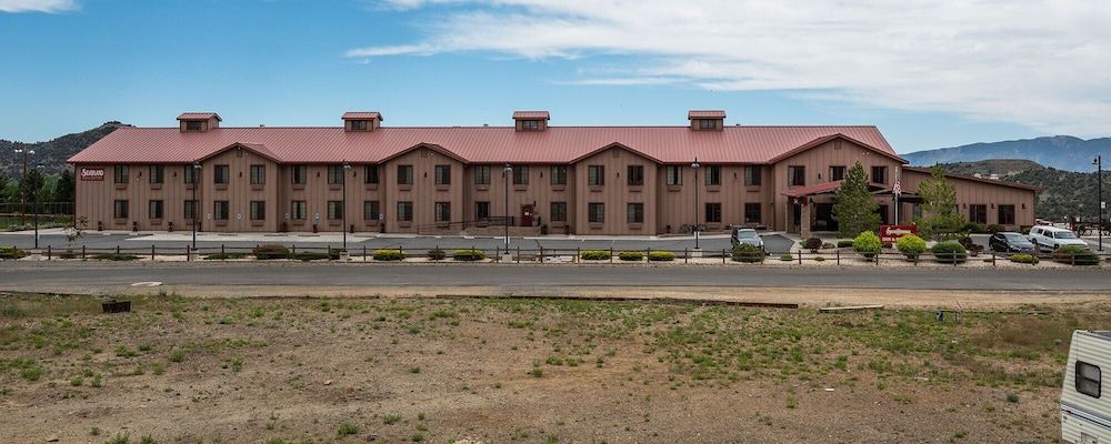 Silverland Inn 1