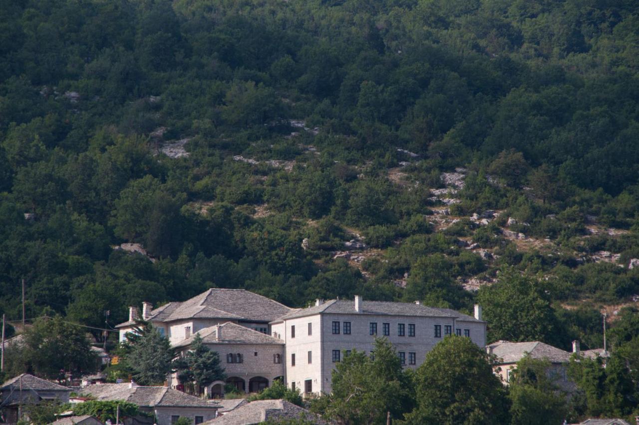 Monodendri Vintage House 2