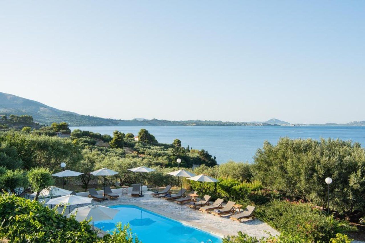 Villa Flisvos 2