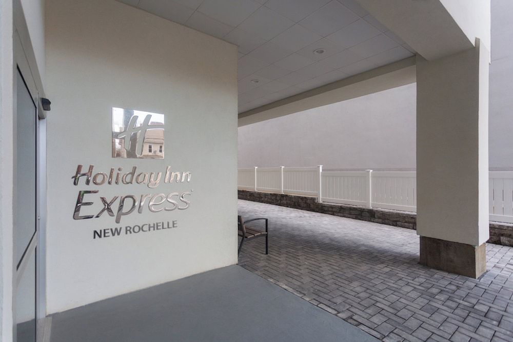Holiday Inn Express - New Rochelle by IHG 1