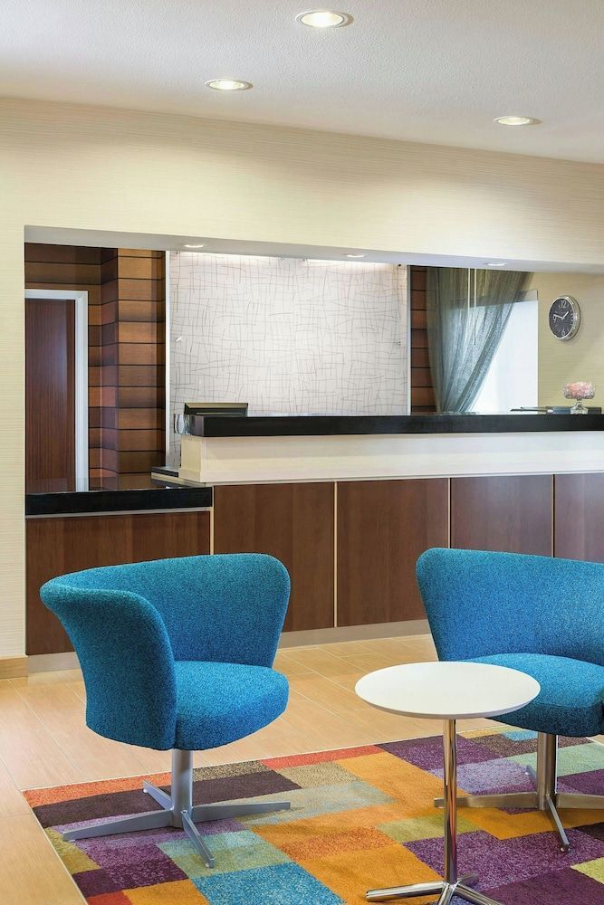 Fairfield Inn & Suites Findlay 2