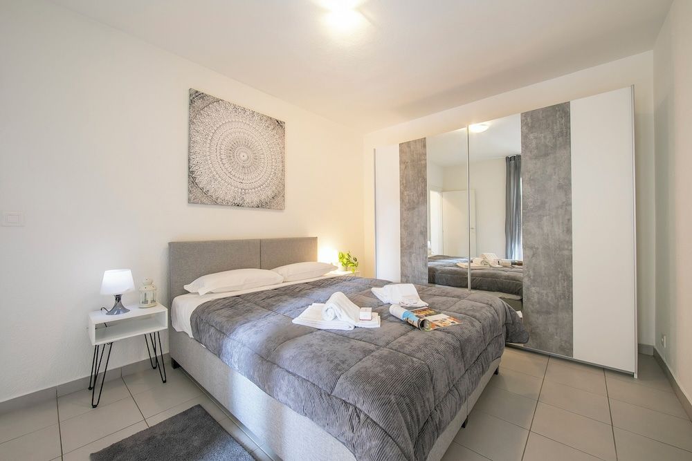 Central Lugano 1