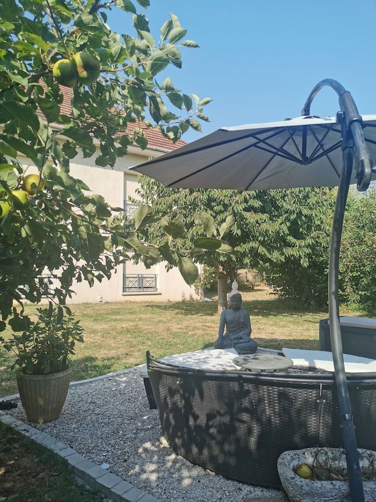 La Raimbaudière 1