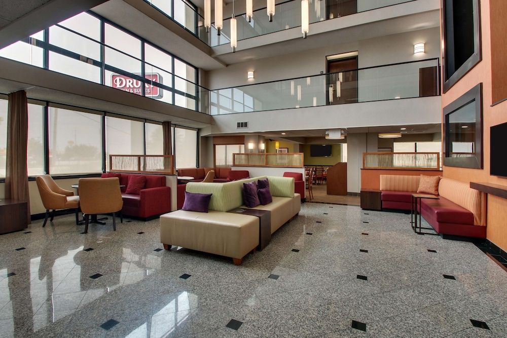 Drury Inn & Suites Bowling Green 2