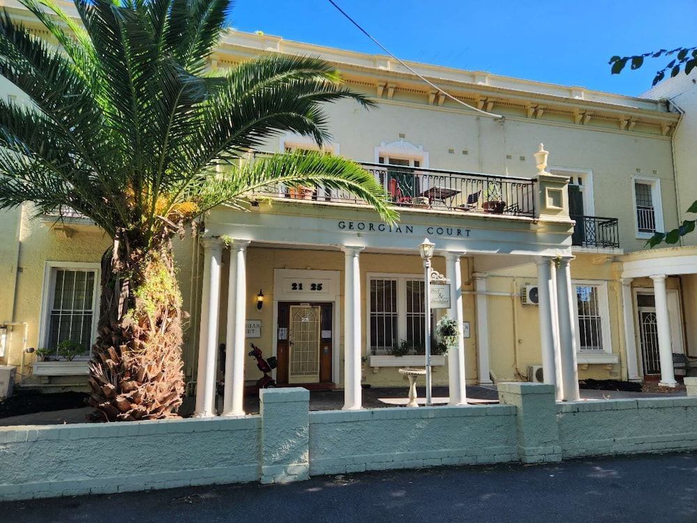 Georgian Court Inn 1