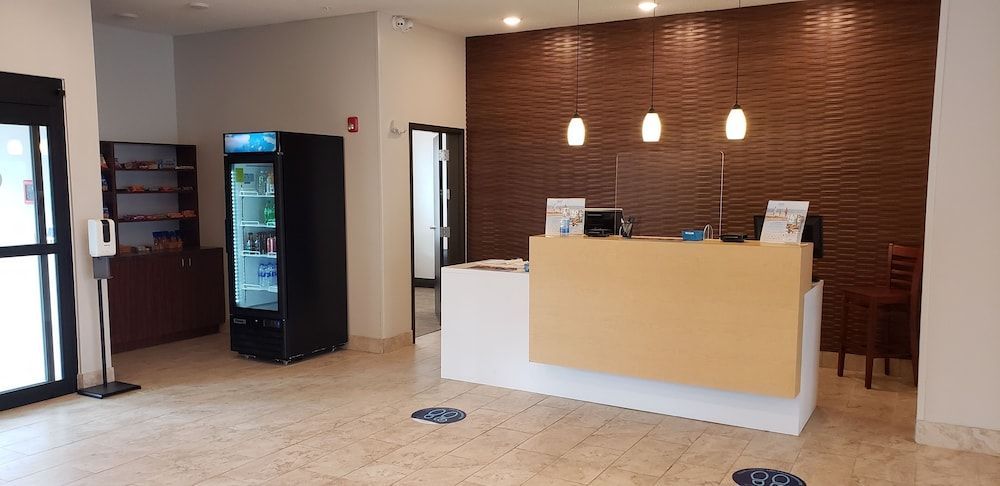 Wingate by Wyndham Christiansburg 2