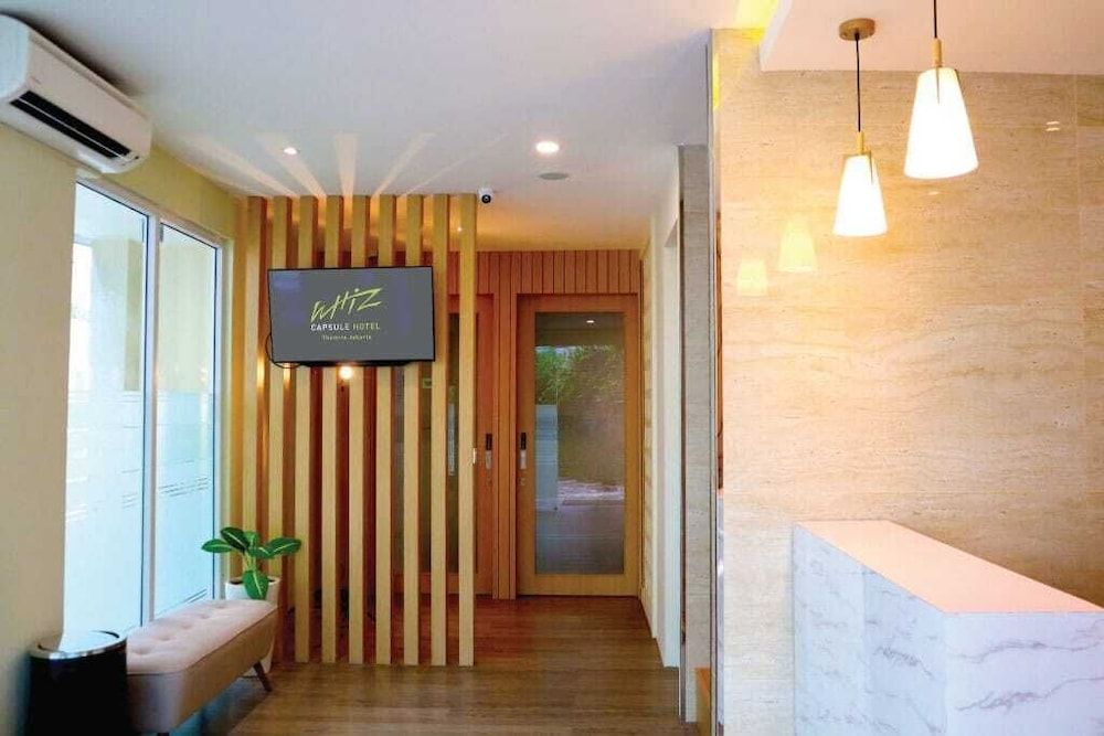 Whiz Capsule Hotel Thamrin Jakarta 1