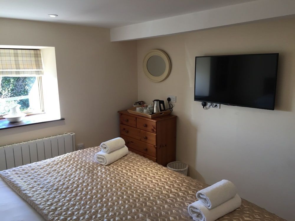 The Tollgate Inn 2