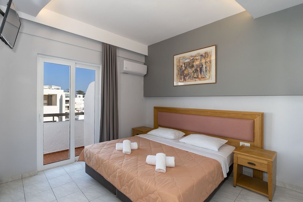 N E P center Hotel Rodos 1
