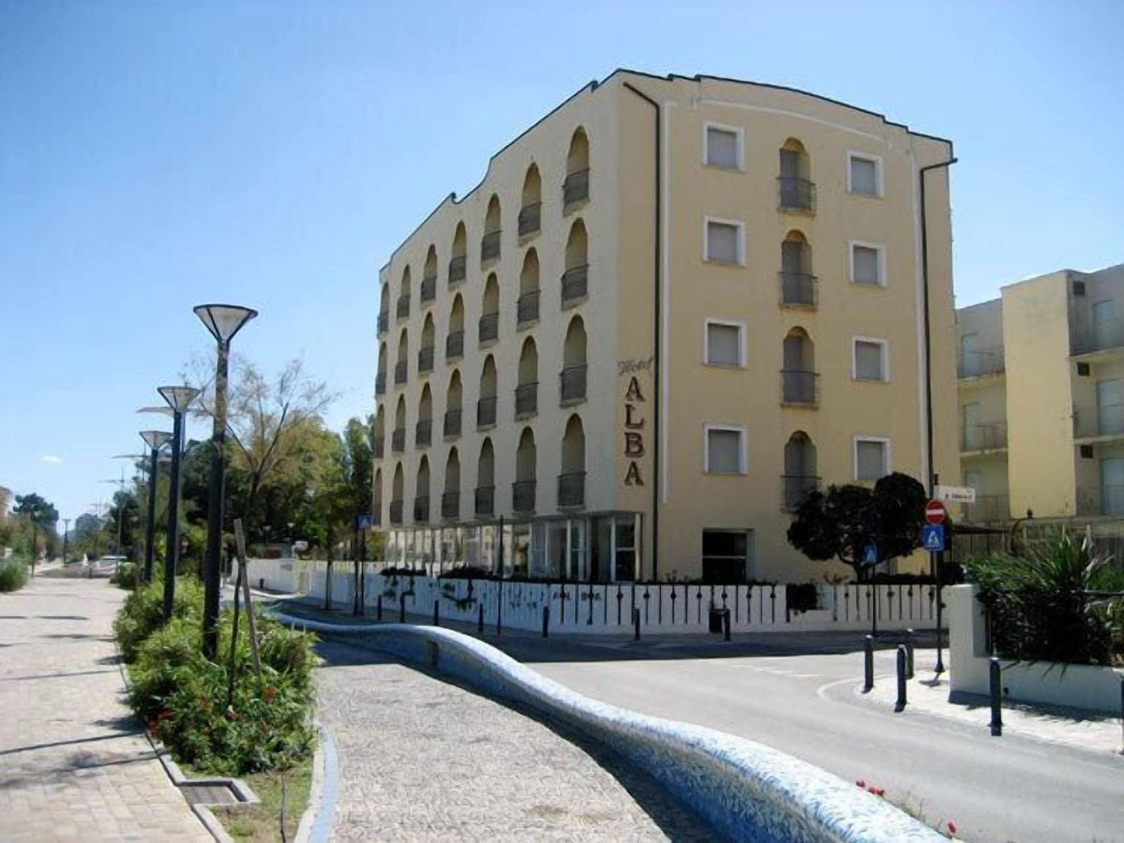 Hotel Alba 1