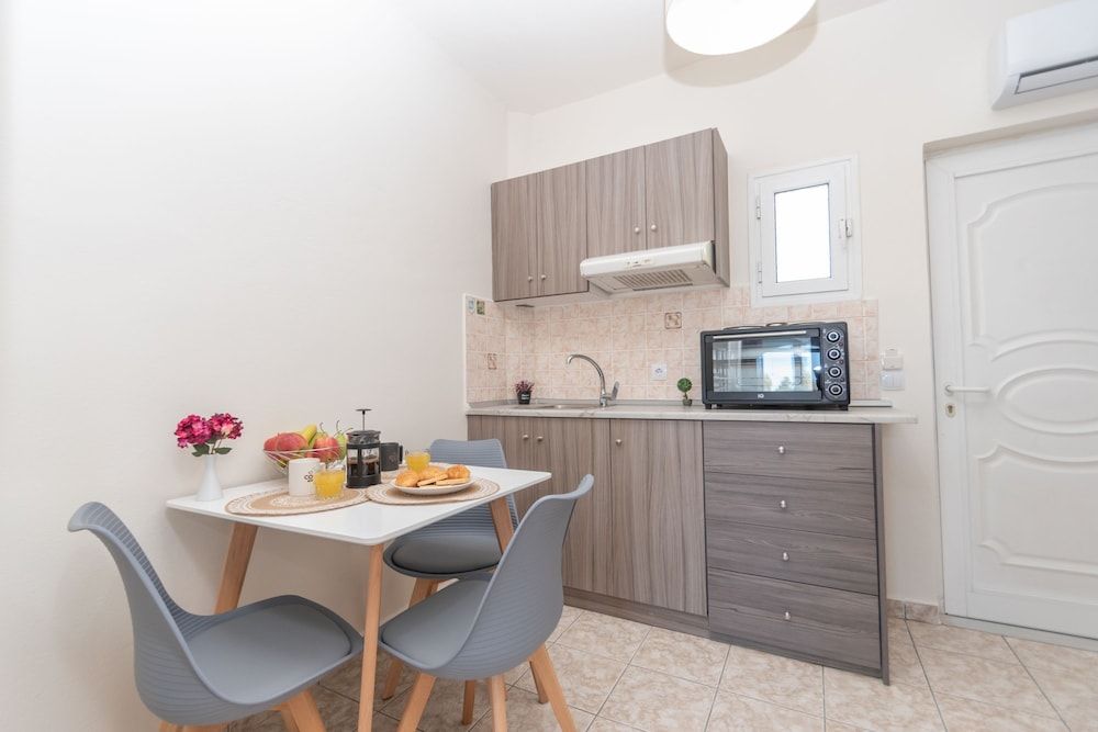 Kamara Apartments - 450m from the beach, by ZanteWize 1