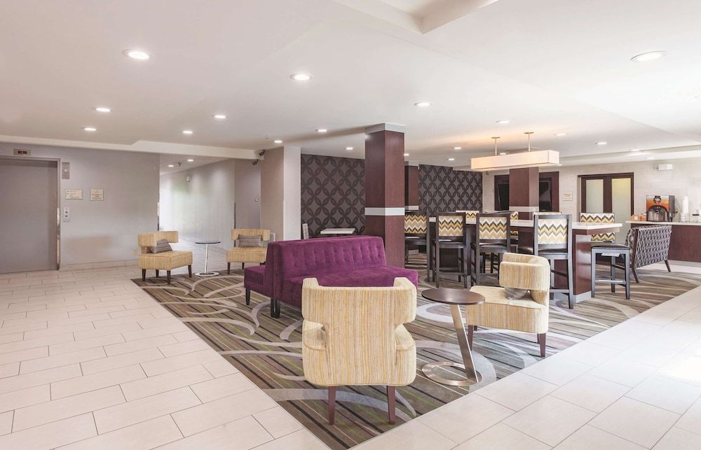 La Quinta by Wyndham Knoxville North I-75 2