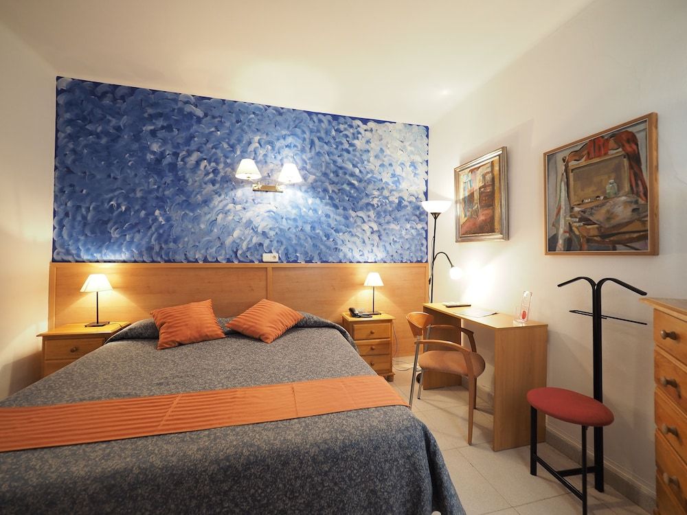 Hotel Montserrat 1