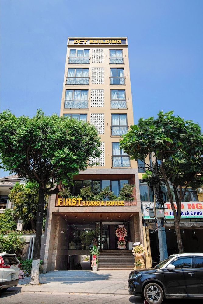 FIRST Studio Hotel Da Nang 1