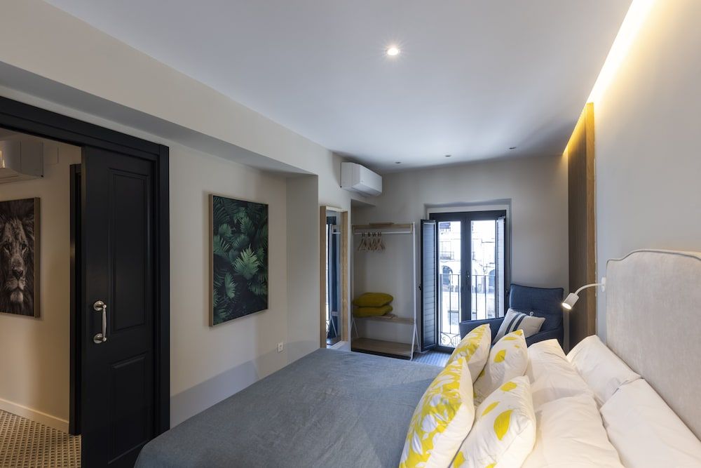 Apartamentos El Patio - Modernos con vistas en Plaza Mayor 2
