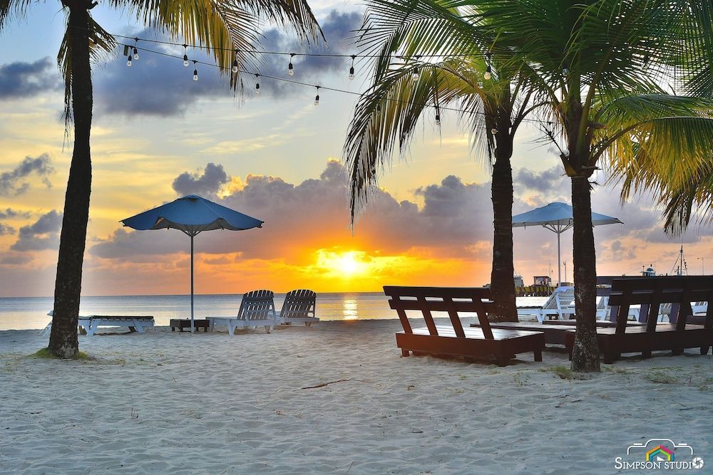 Arenas Beach Hotel 1