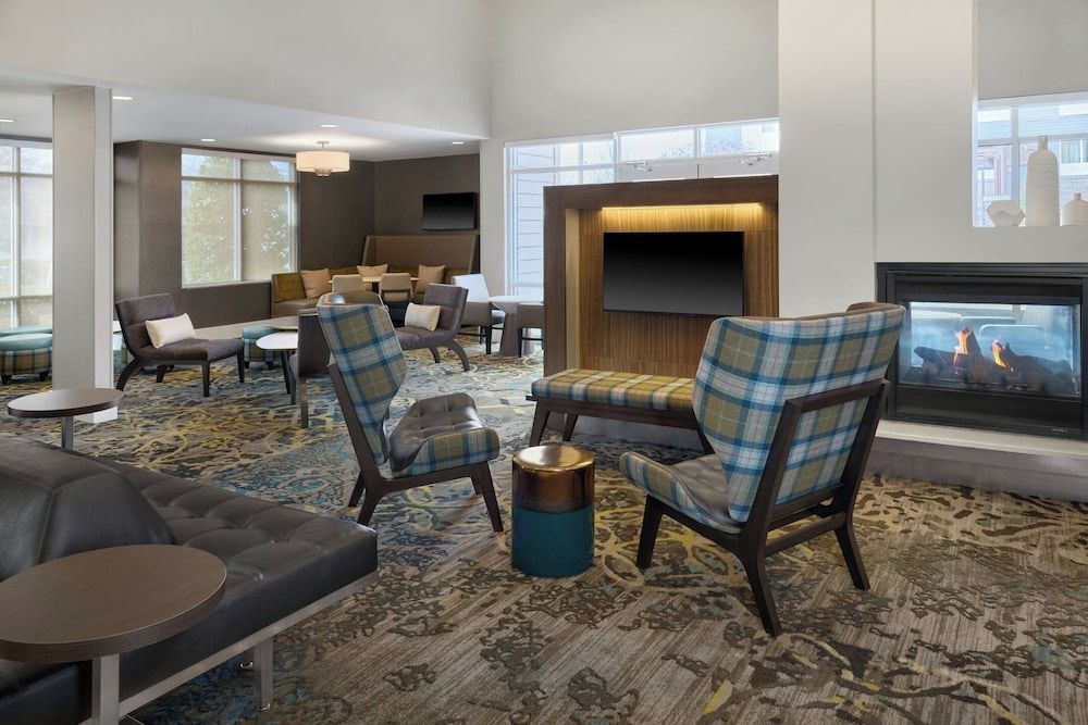 Residence Inn by Marriott Charlotte Airport 2