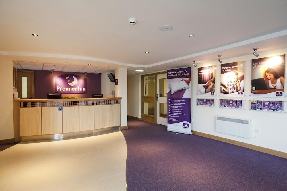 Premier Inn Glasgow Newton Mearns - M77 J4 2