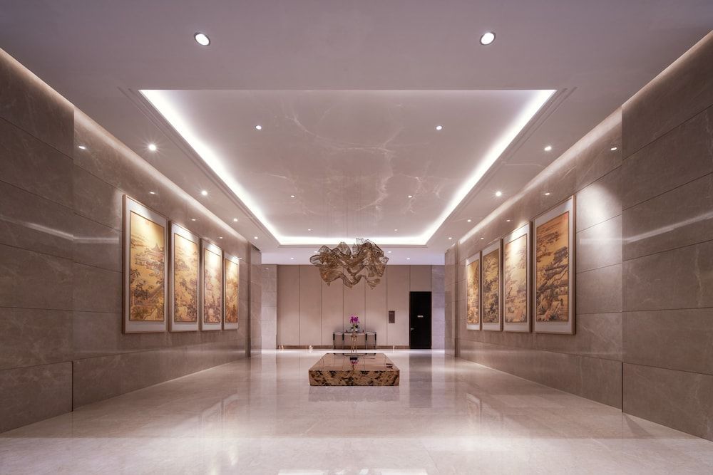 Hilton Wuhan Riverside 2