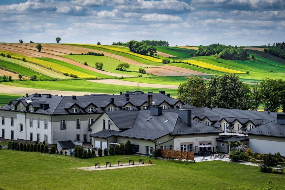 Dosłońce Resort Wellness & Farm 1