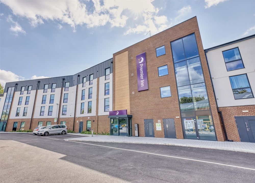 Premier Inn Rickmansworth 1