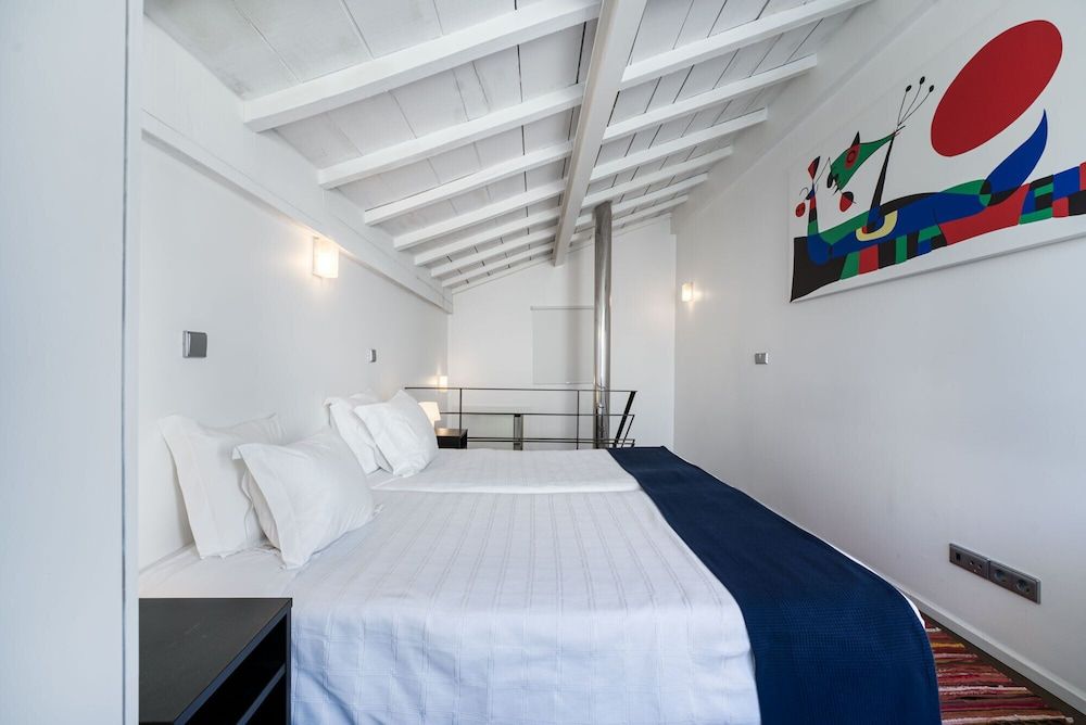 Fine Arts Studios by Olala Homes 2