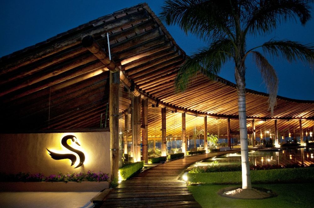 El Santuario Resort & Spa 1