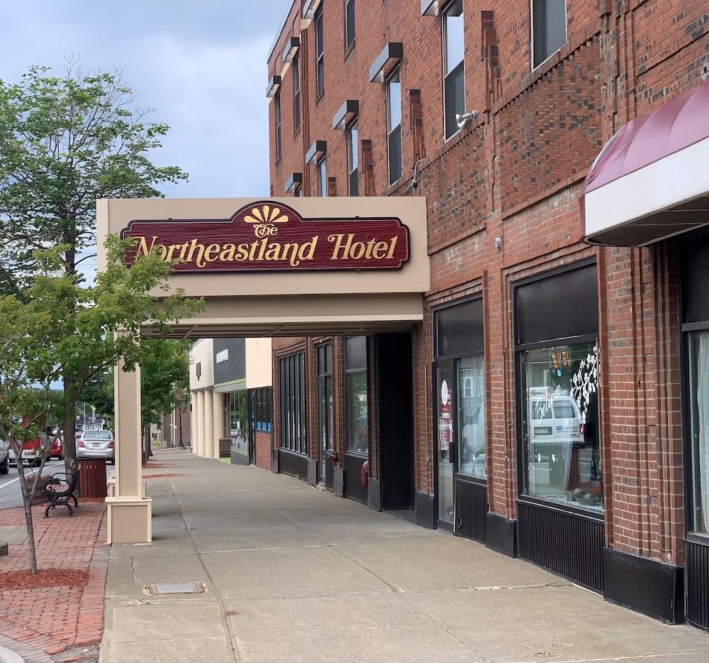 The Northeastland Hotel 1