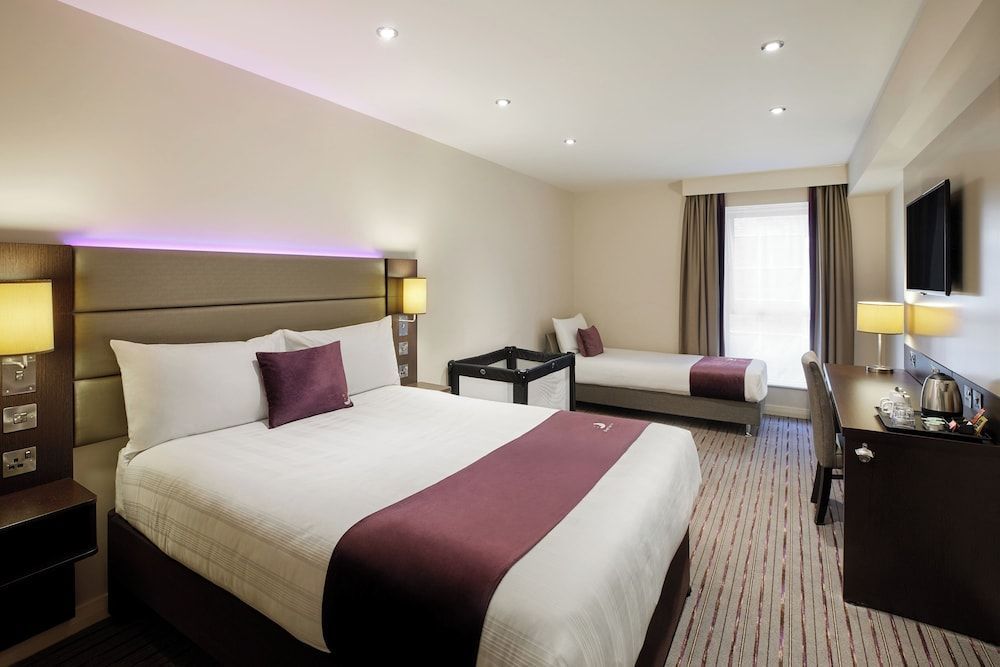 Premier Inn Southend Airport 2