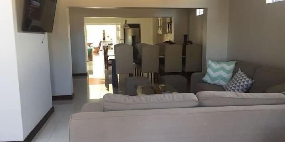 Clairwood Villa 1