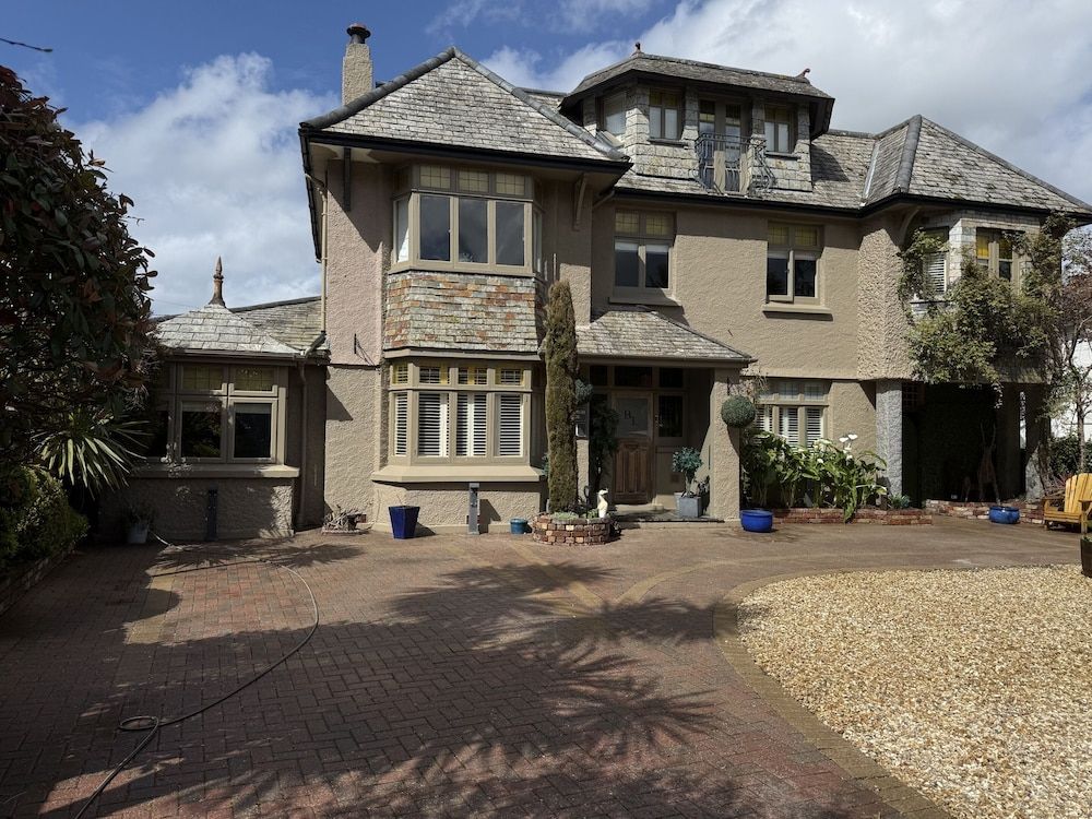 Bradleigh Lodge 1