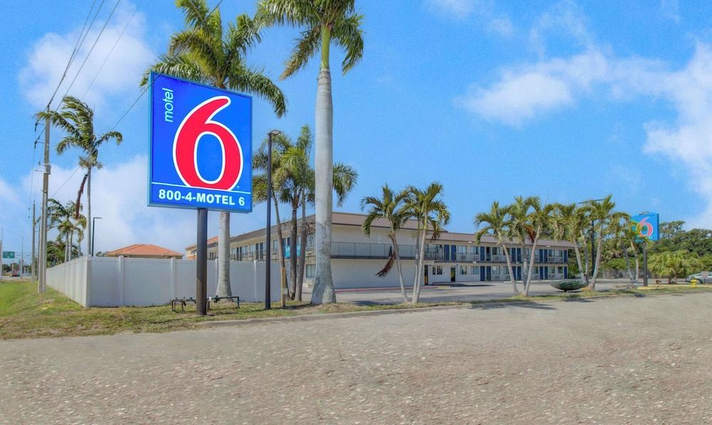 Motel 6 Venice, FL 1