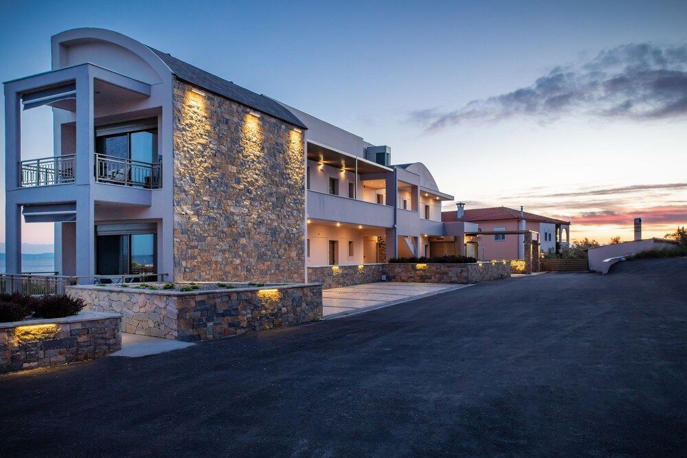 Royalty Suites Loft 1