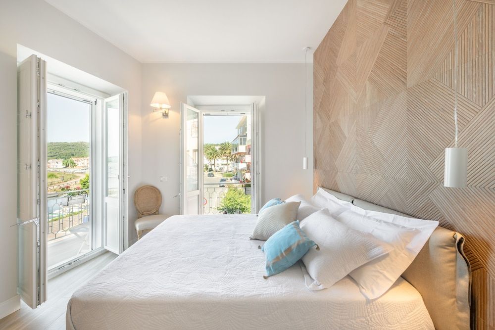 AQUAMADRE Suites - CF Suites 1