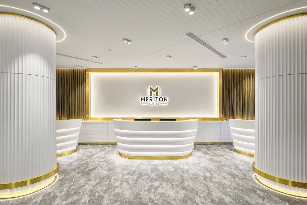 Meriton Suites Bondi Junction 2