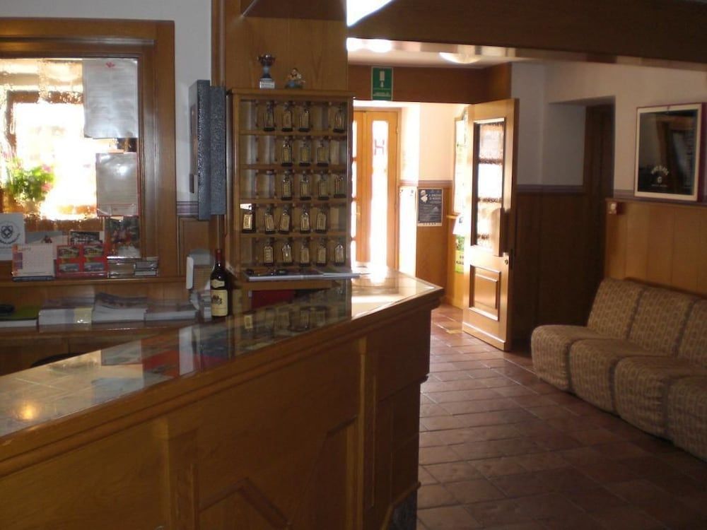 Hotel Edelweiss 2