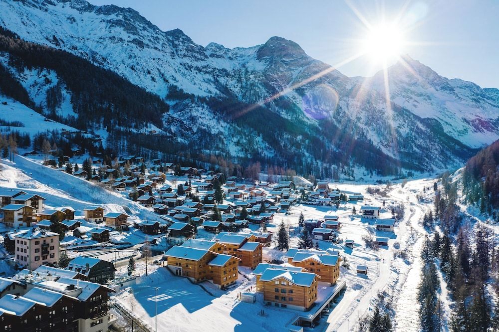 SWISSPEAK Resorts by Pierre & Vacances Premium Zinal 1