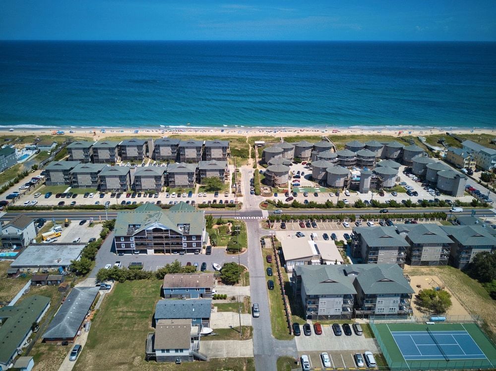 Outer Banks Beach Club 1