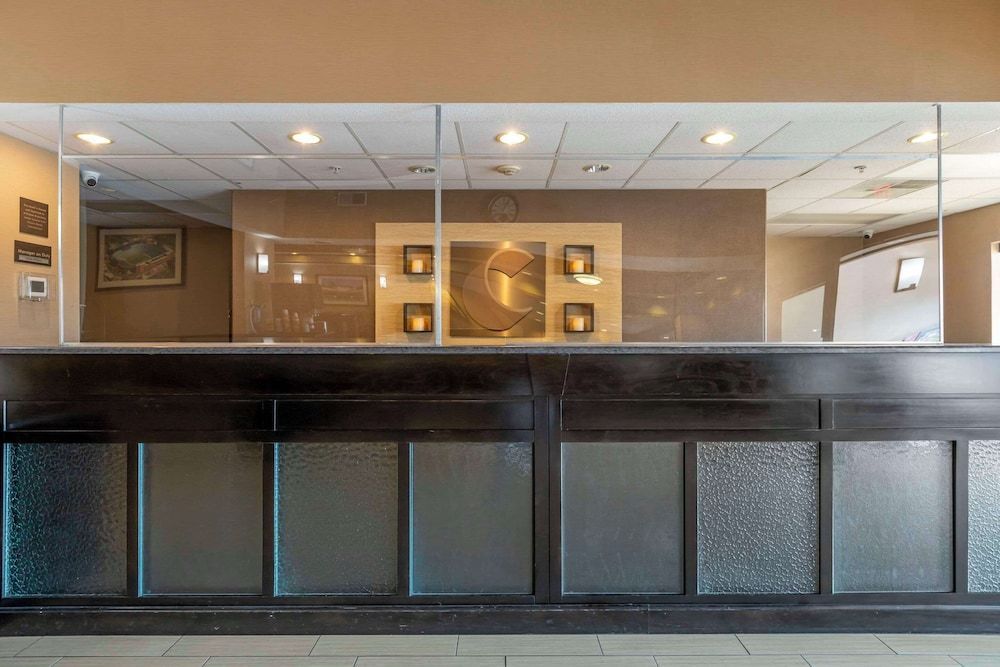 Comfort Inn & Suites Jackson North 2