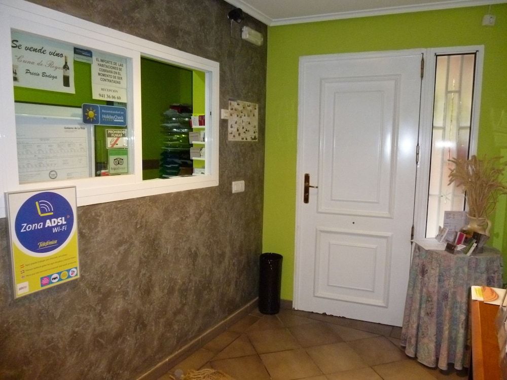 Hostal Ciudad de Nájera 2