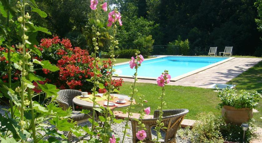 Hotel Le Mas Trilles 2