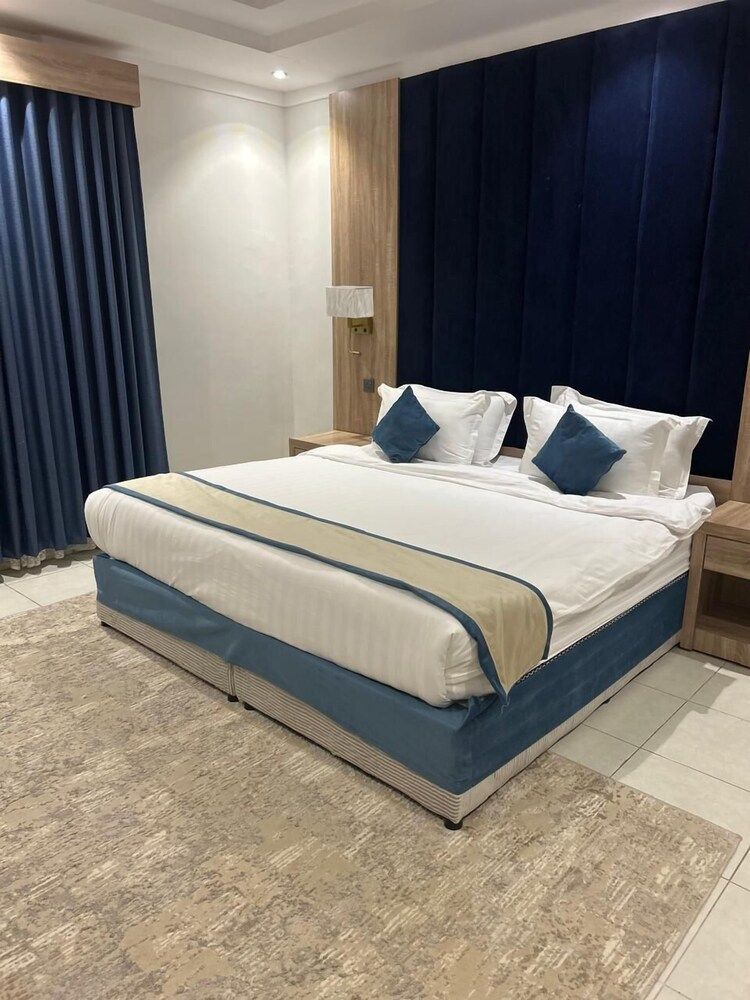 Ajneha Al Madina Apartments 1
