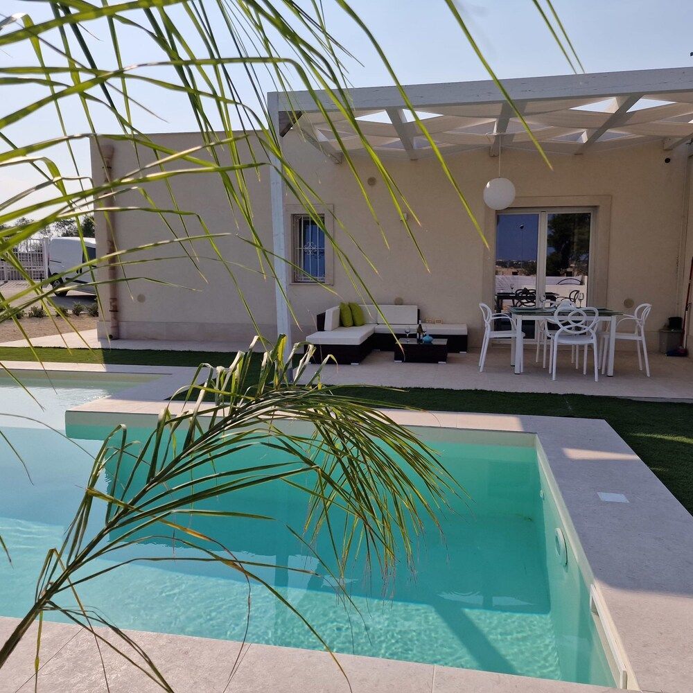 Villa Elisia - villetta con piscina privata 2