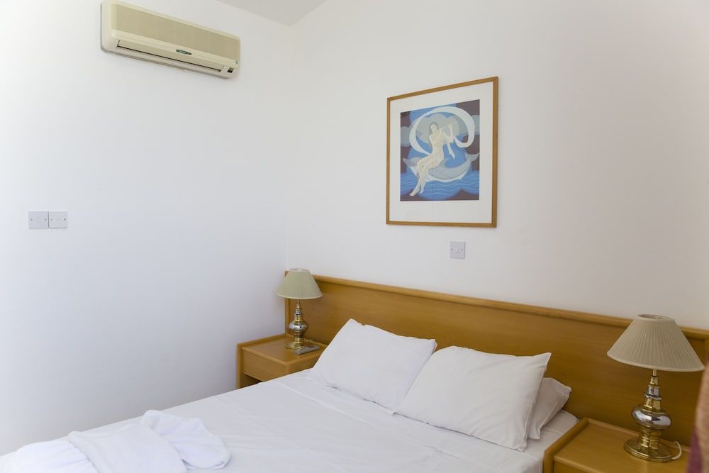 Eliofos Elegant Maisonettes 2