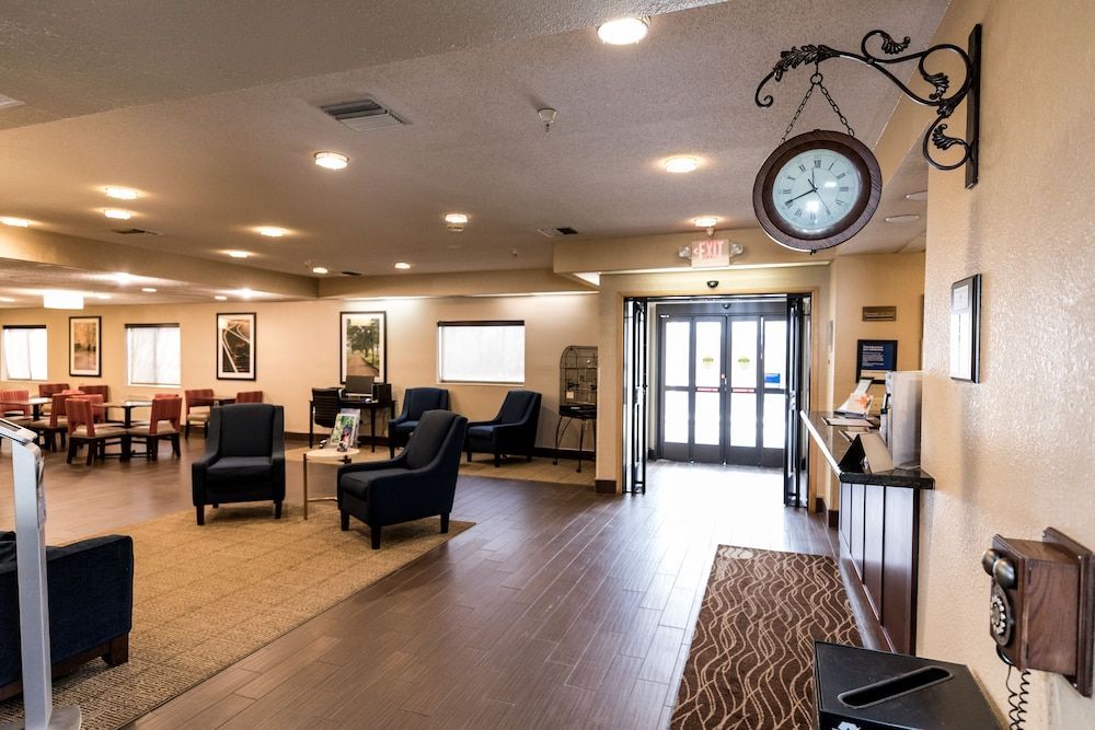 Comfort Inn & Suites Paw Paw 2