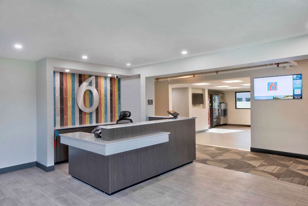 Motel 6 Fort Lauderdale, FL 2