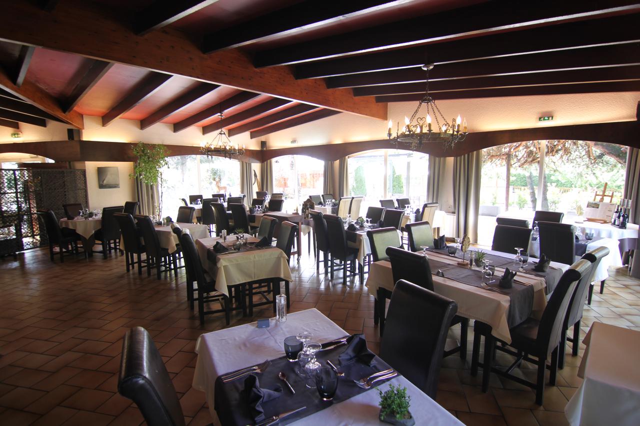 Logis Hotel Le Lac 1