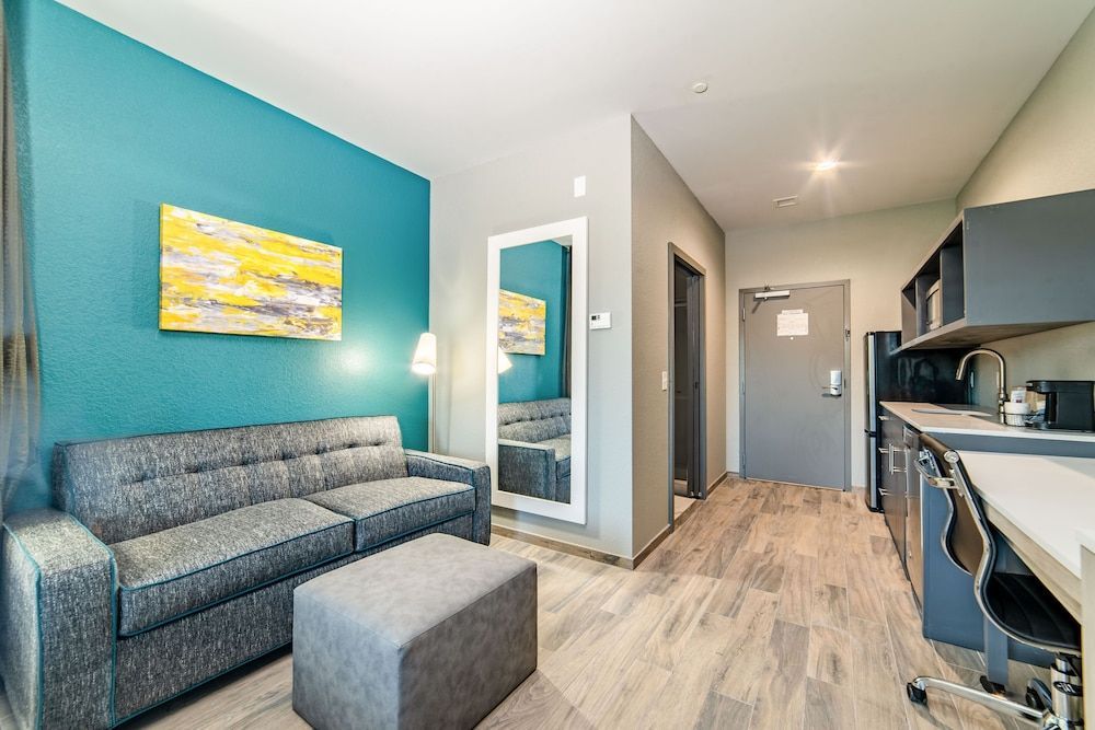 Everglades Adventures Hotel Suites by Ivey House 1