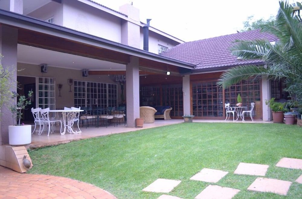 Ah Ha Guest House 1