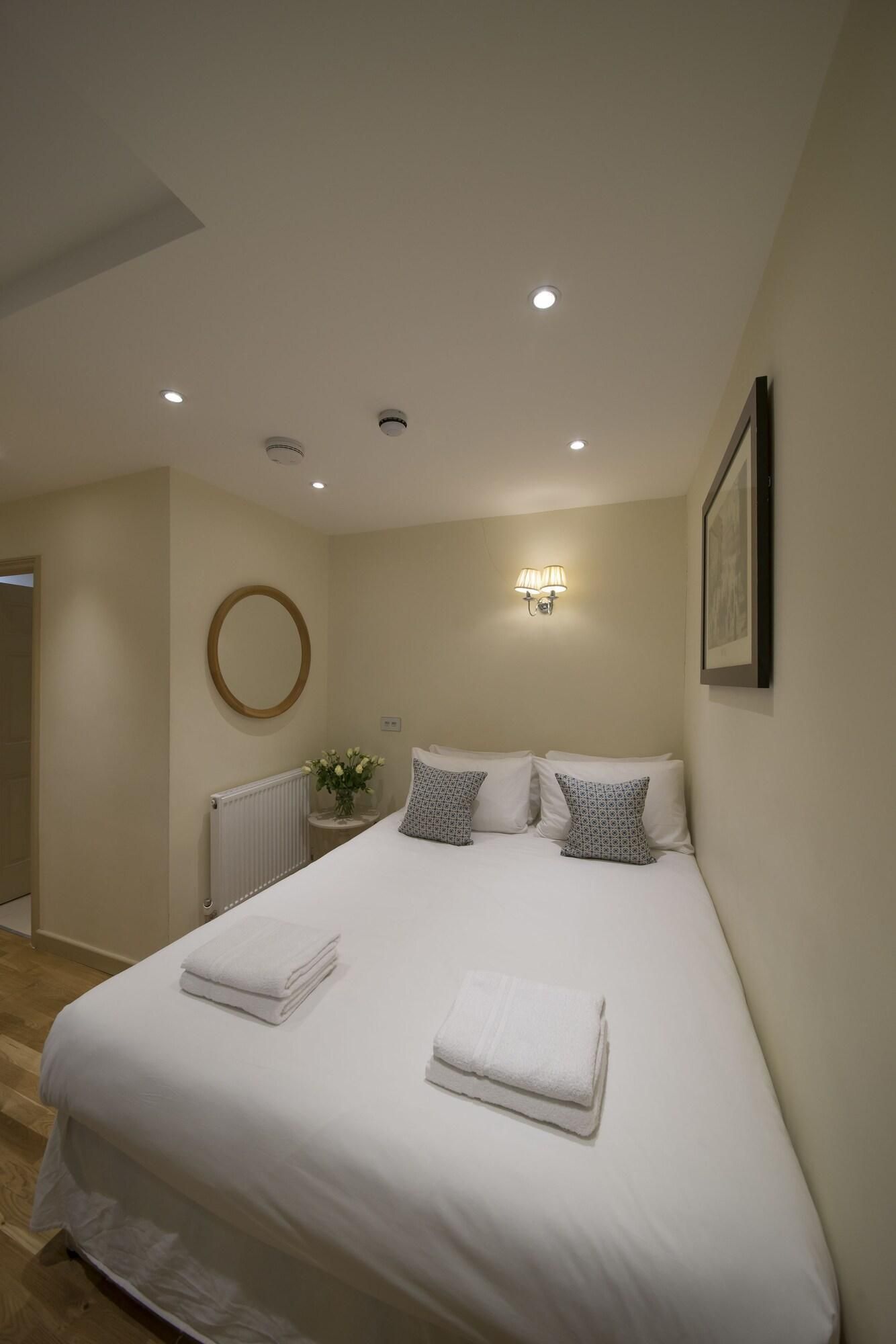 The Paramount Hotel 2
